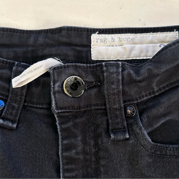 rag & bone // high rise skinny, size 25 - Picture 14 of 15